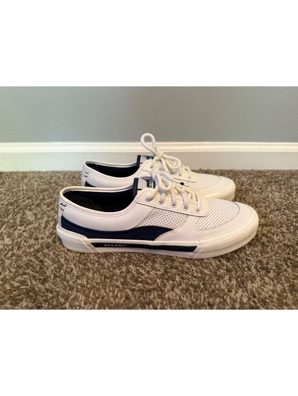 New Sperry Soletide Sneakers Women’s 9.5